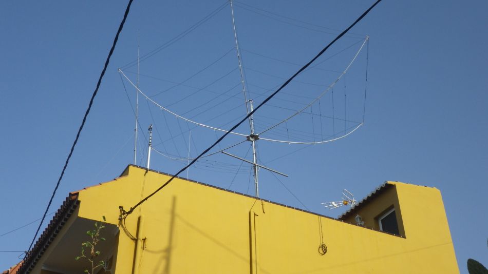 2020-02-05 02 Walk 24 Amateur Radio Antenna.jpg