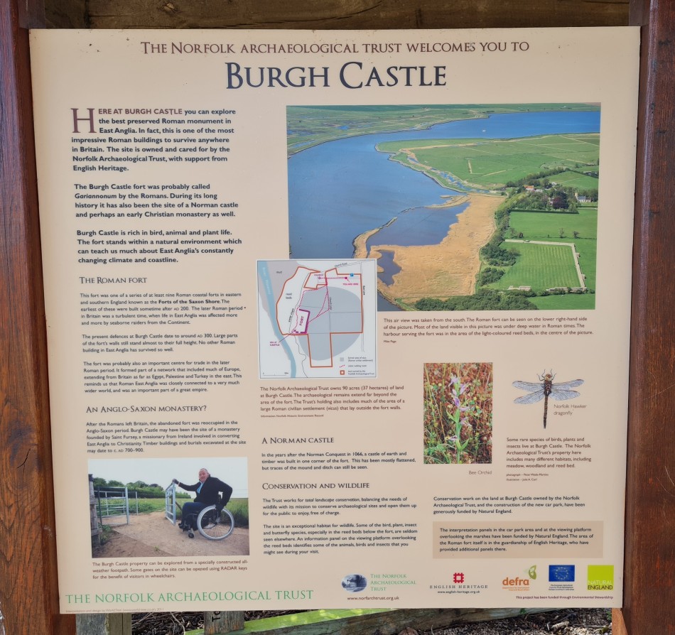 2015-06-28 02 Burgh Castle.jpg