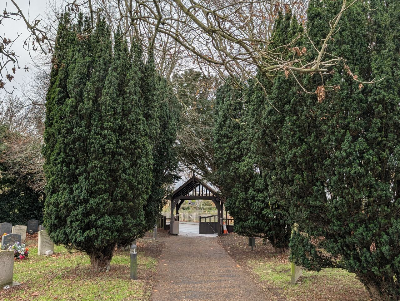 2025-11-27 17 Kessingland Saint Edmund.jpg