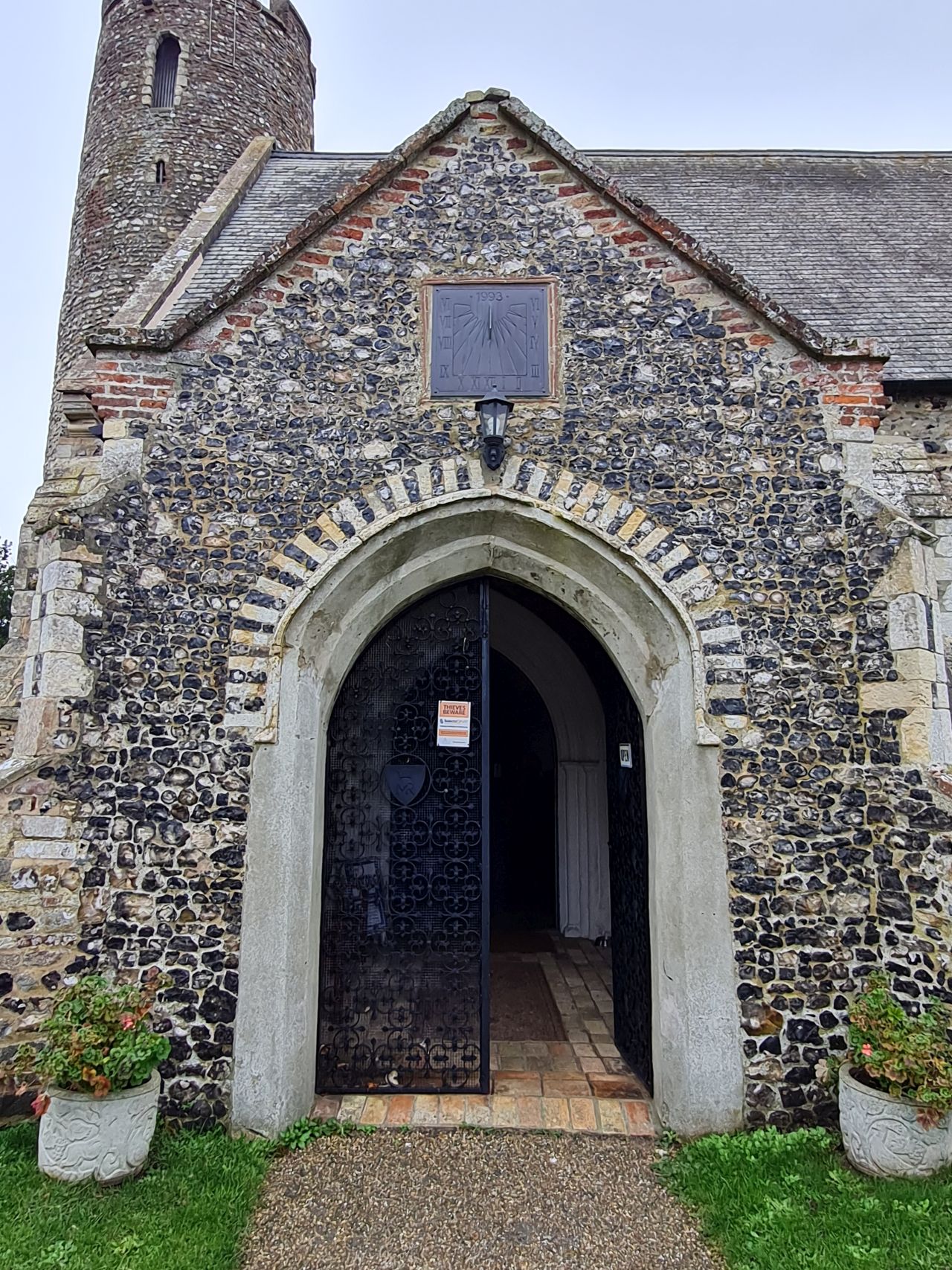 2024-11-30 27 Blundeston Saint Mary.jpg