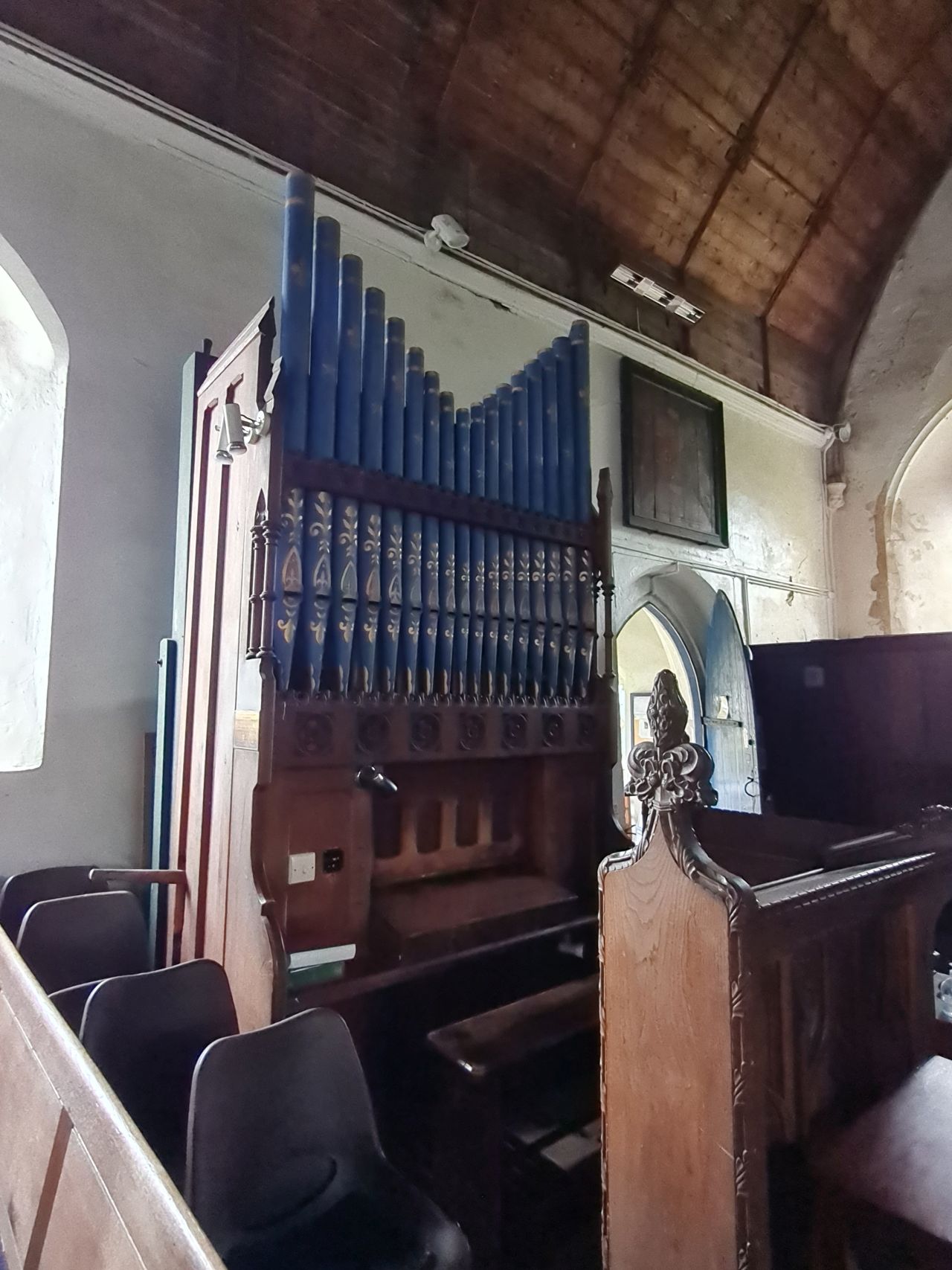 2024-11-30 34 Blundeston Saint Mary.jpg