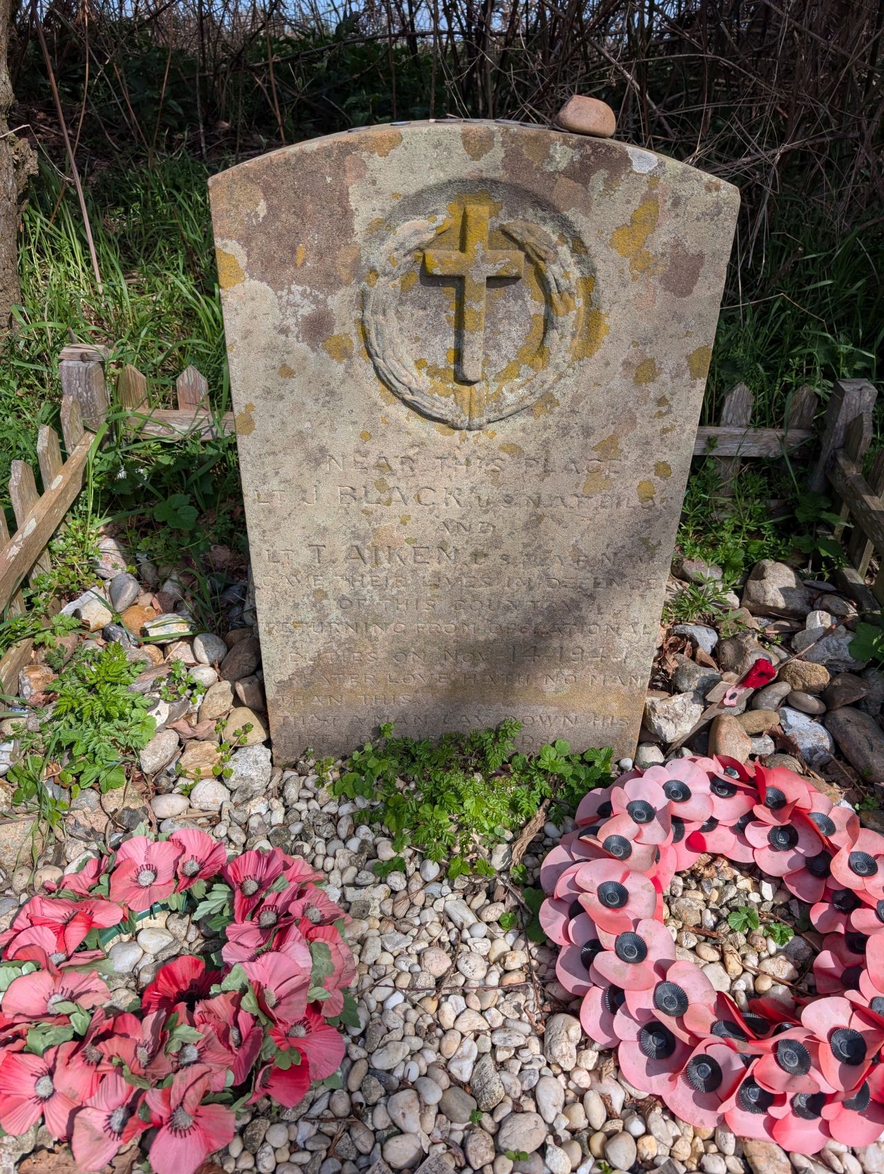 2026-04-08 02 Somerleyton Memorial.jpg