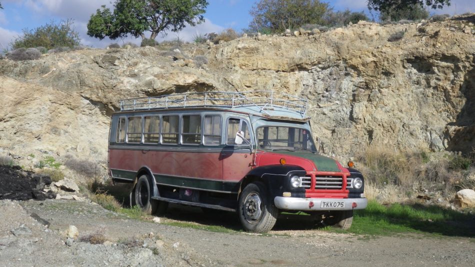 2018-01-08 11 Vintage Bus.jpg