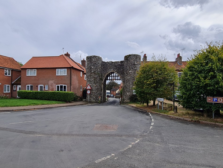 2023-09-21 42 Castle Acre and Priory.jpg