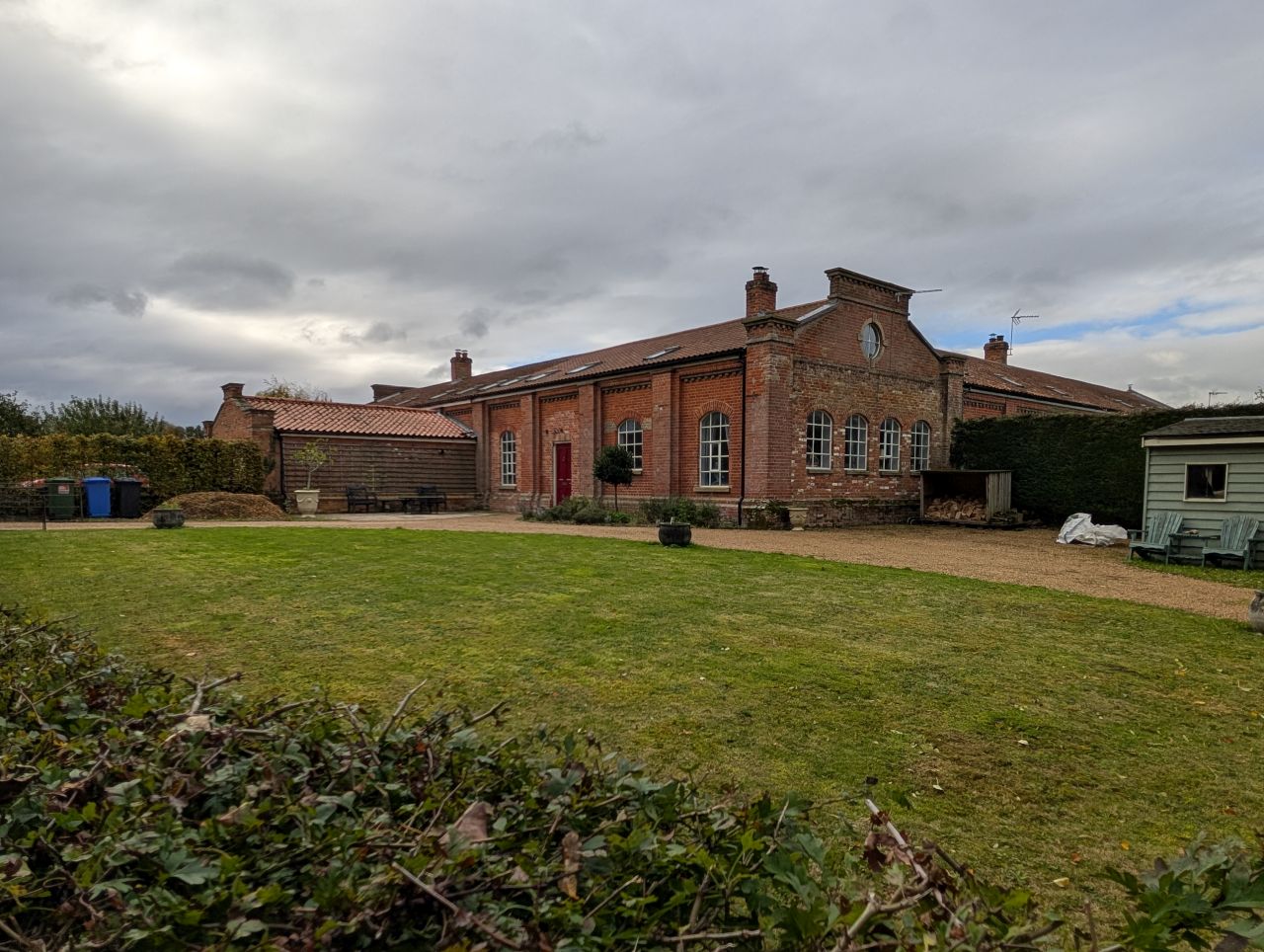 2025-10-25 12 Angles Way.jpg