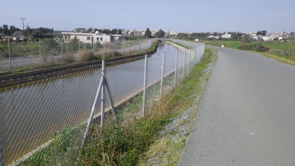 2019-01-16 35 Walk 4 Water is fenced off.JPG