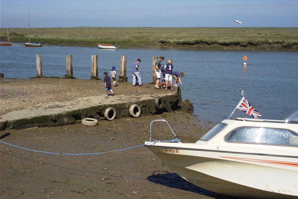 2022-11-14 06 Burnham Overy Staithe Various Dates.jpg