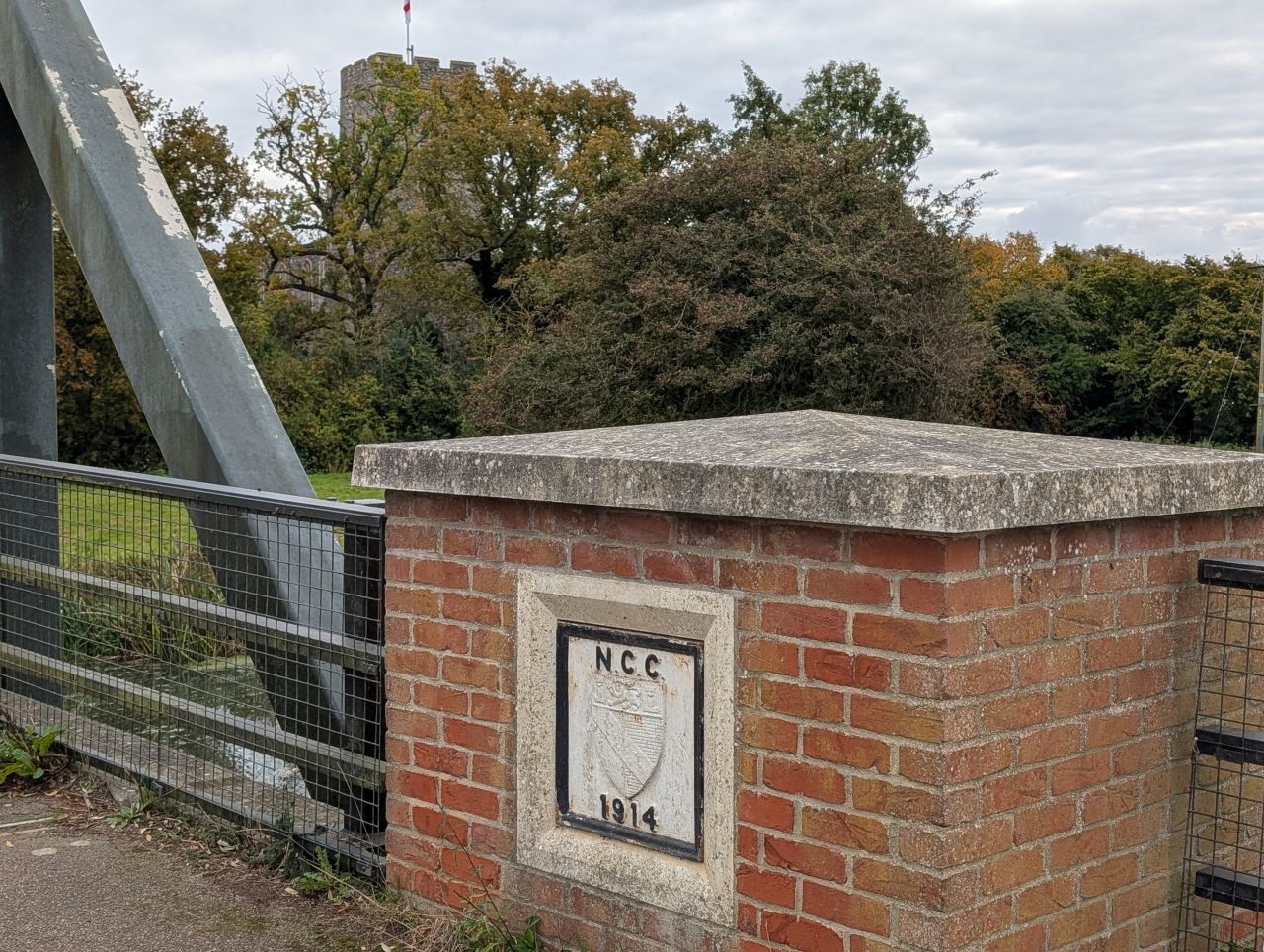 2025-10-18 38 Bus Walk - Harleston to Wortwell Station Farm.jpg