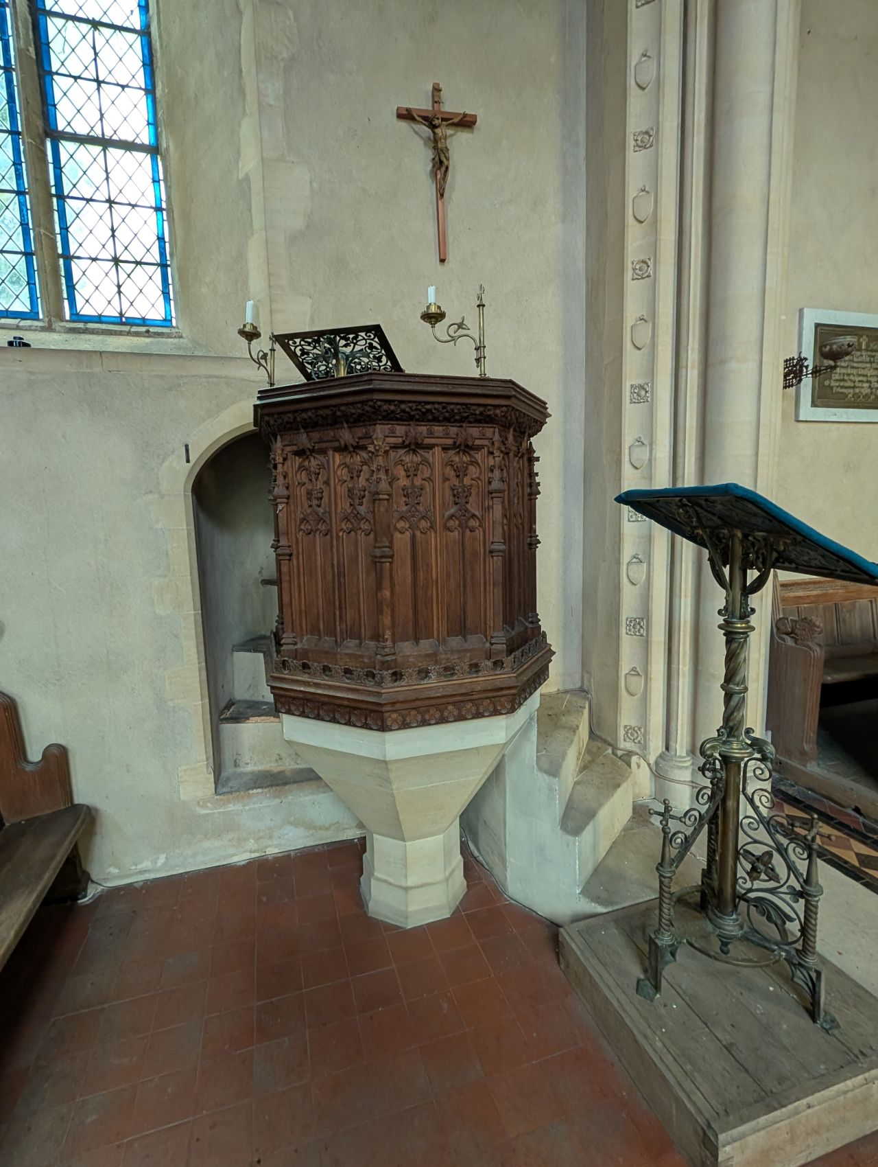 2025-10-18 70 Bus Walk - Harleston to Wortwell Station Farm.jpg