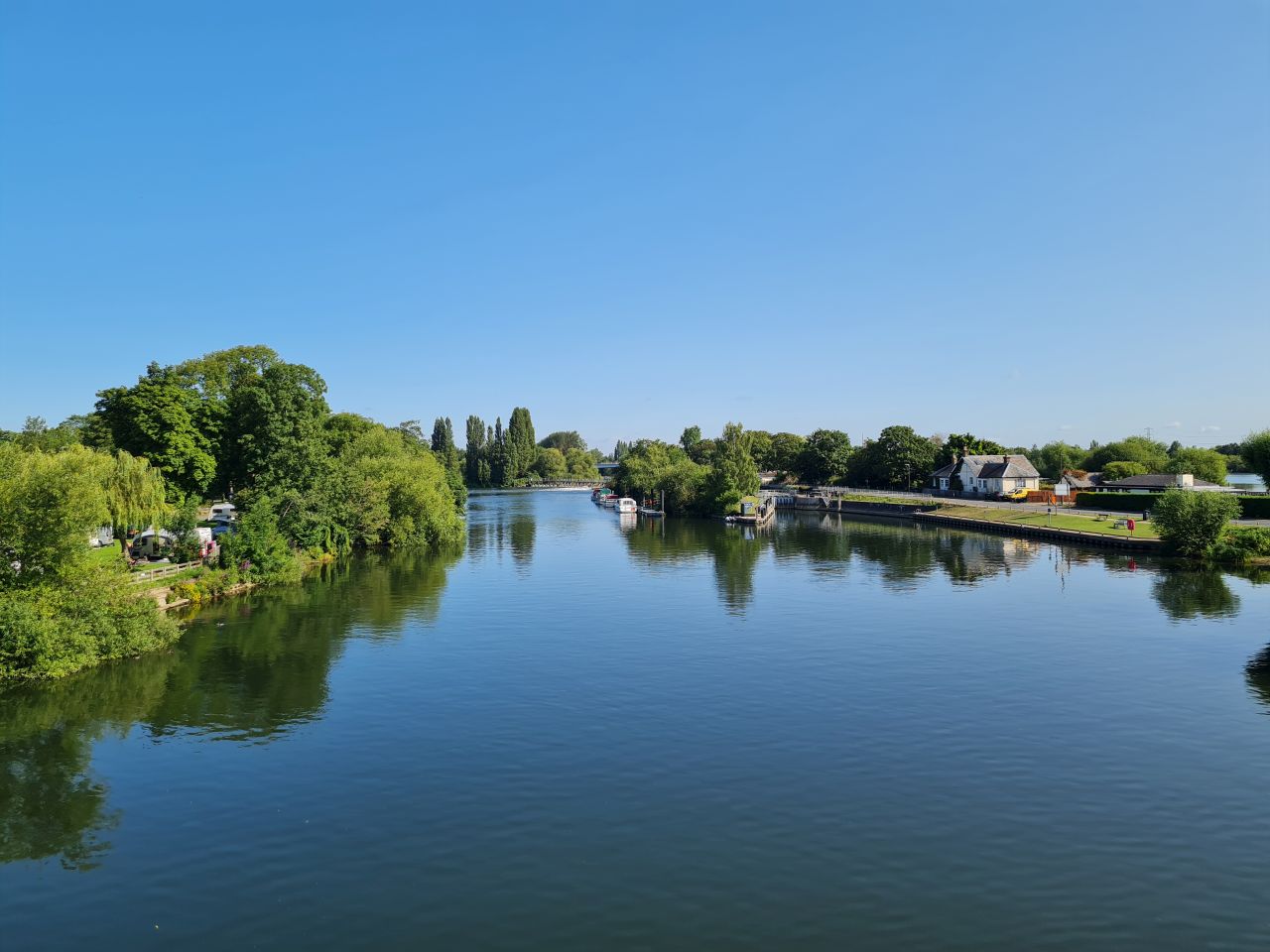 2024-07-27 02 Addlestone Chertsey Walton Thames Path.jpg