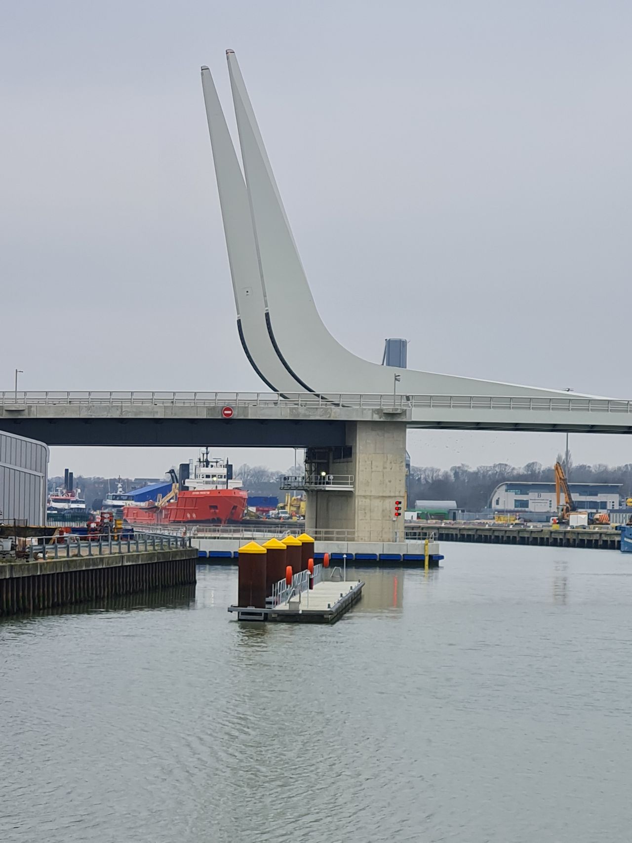 2025-01-17 05 Lowestoft Bridges.jpg