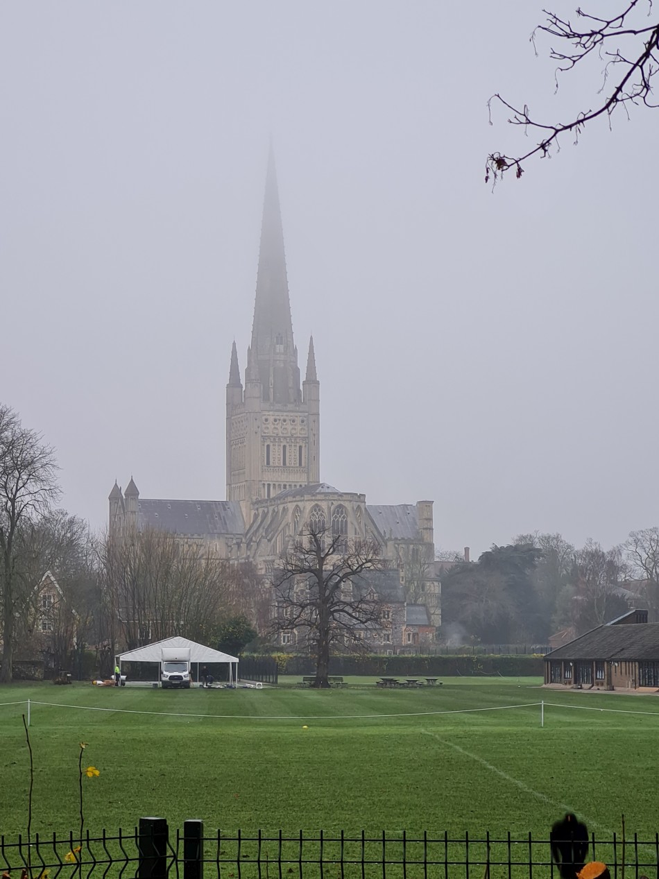 2021-12-14 34 Norwich Cathedral.jpg