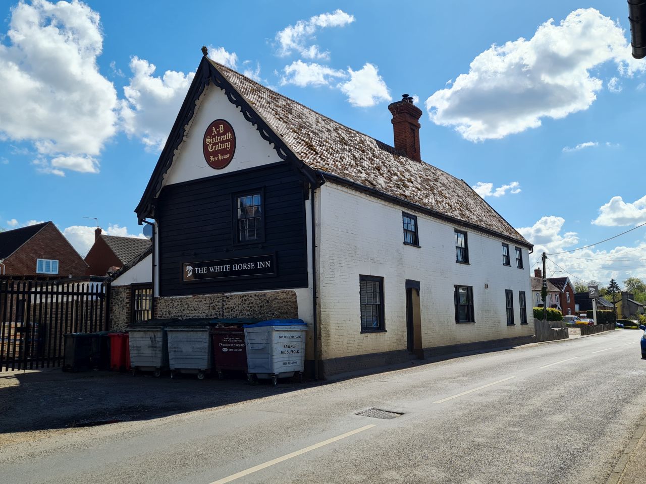 2025-04-17 40 Bradwell Ash White Horse.jpg