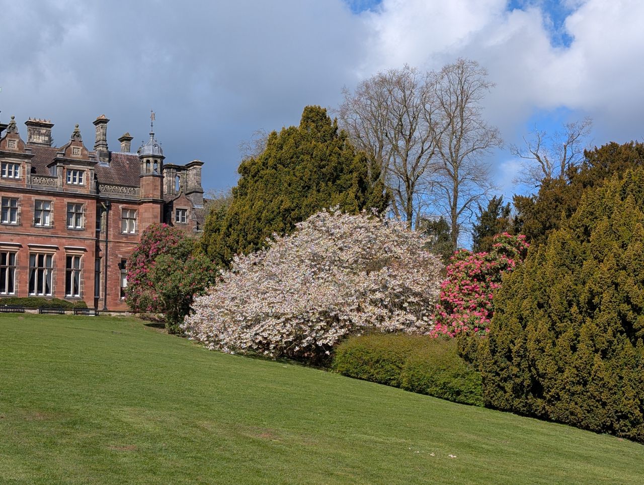 2026-04-05 71 Keele Hall.jpg