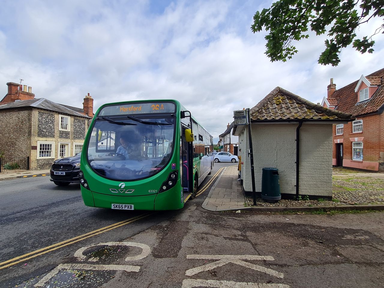 2025-05-29 19 Bus 81 Harleston Bus Stop.jpg