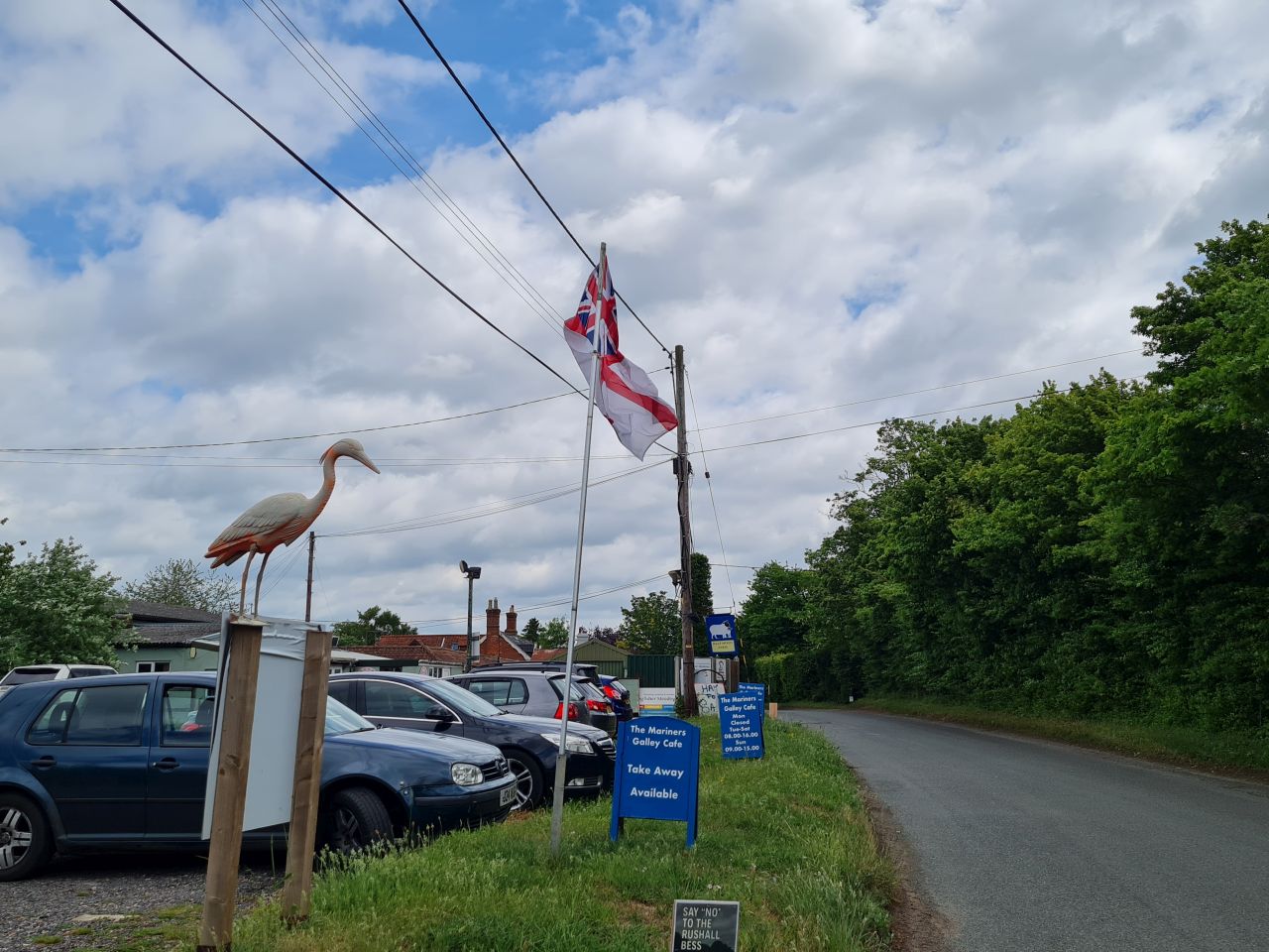2025-05-29 32 Bus 81 Rushall Mariners Galley.jpg